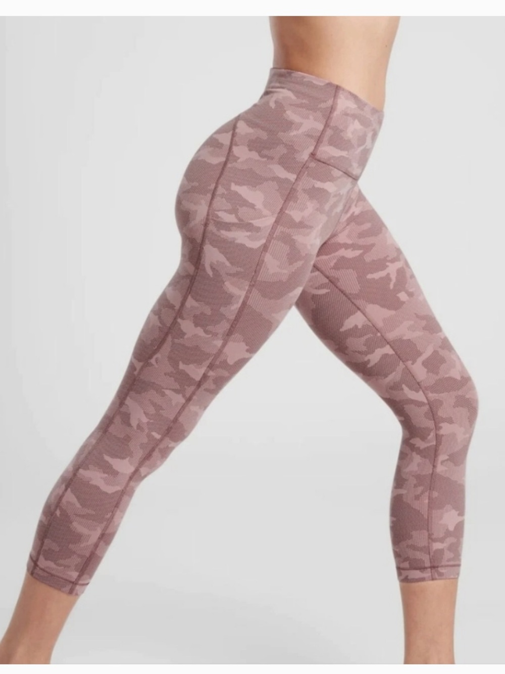 Athleta Pink Camo‎ Capri Leggings - Workout gym athletic yoga pants cropped